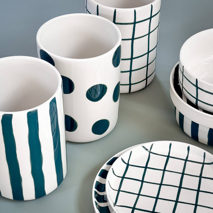 Vase Grid - gentle green