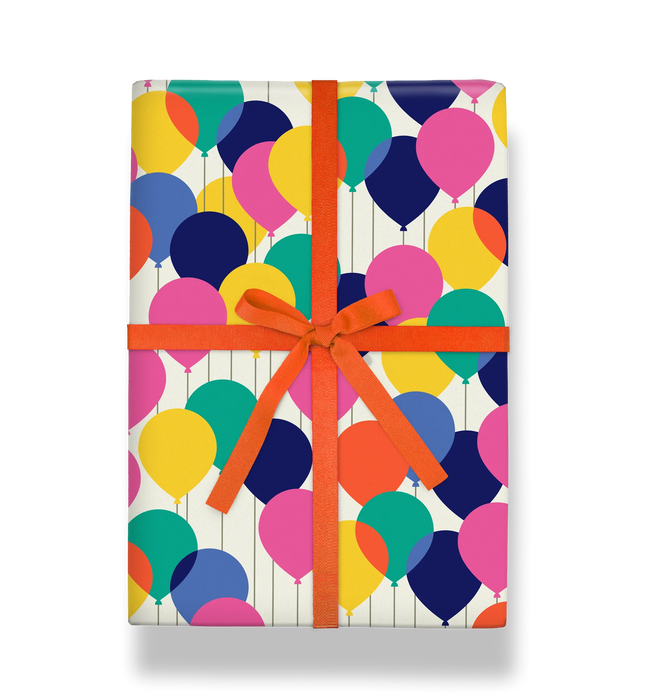 Geschenkpapier auf Rolle