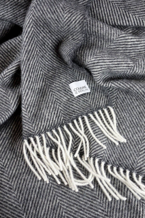 Wolldecke / Kuscheldecke herringbone anthracite