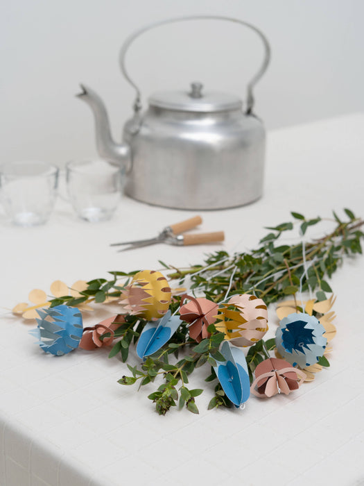 FIELD Papierblumenstrauß - 6 bunte Blumen