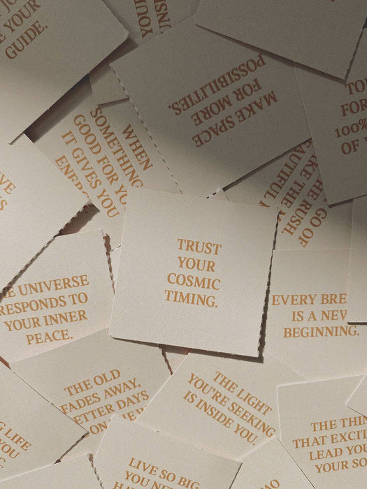 Adventskalender mit 24 Affirmationen - Trust the Timing