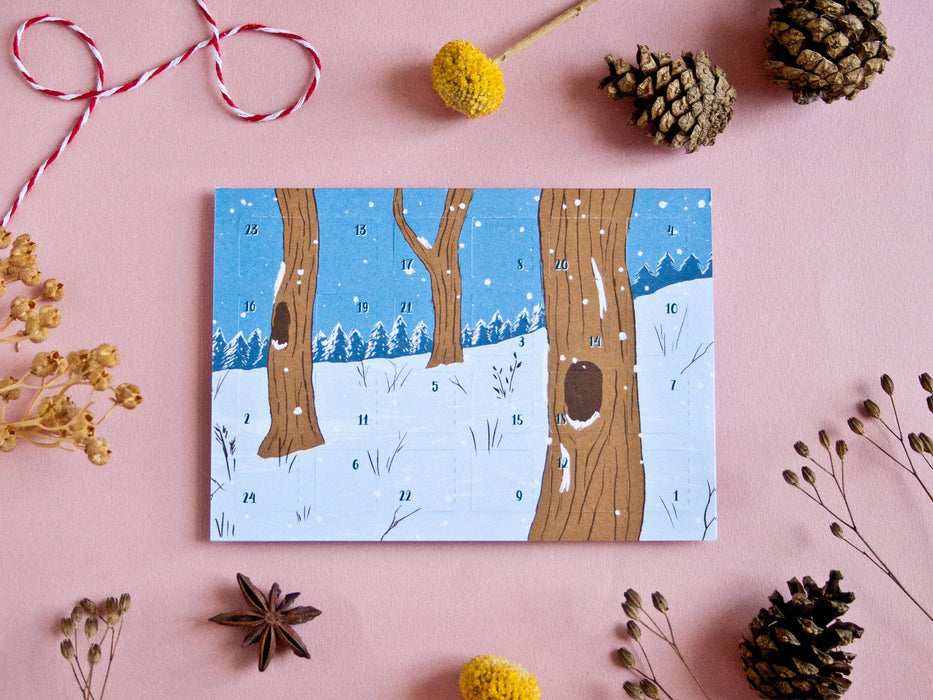 Adventskalender Postkarte Winterwald