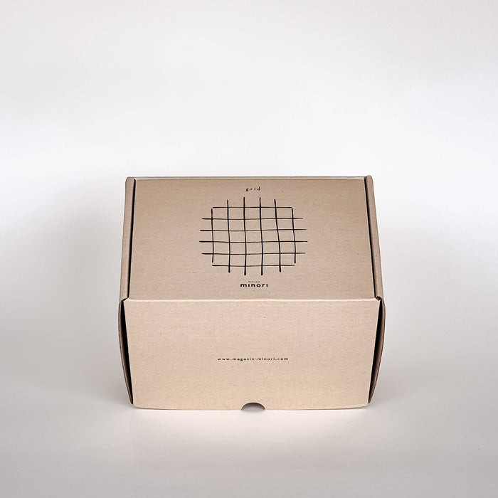 Vase Grid - gentle green