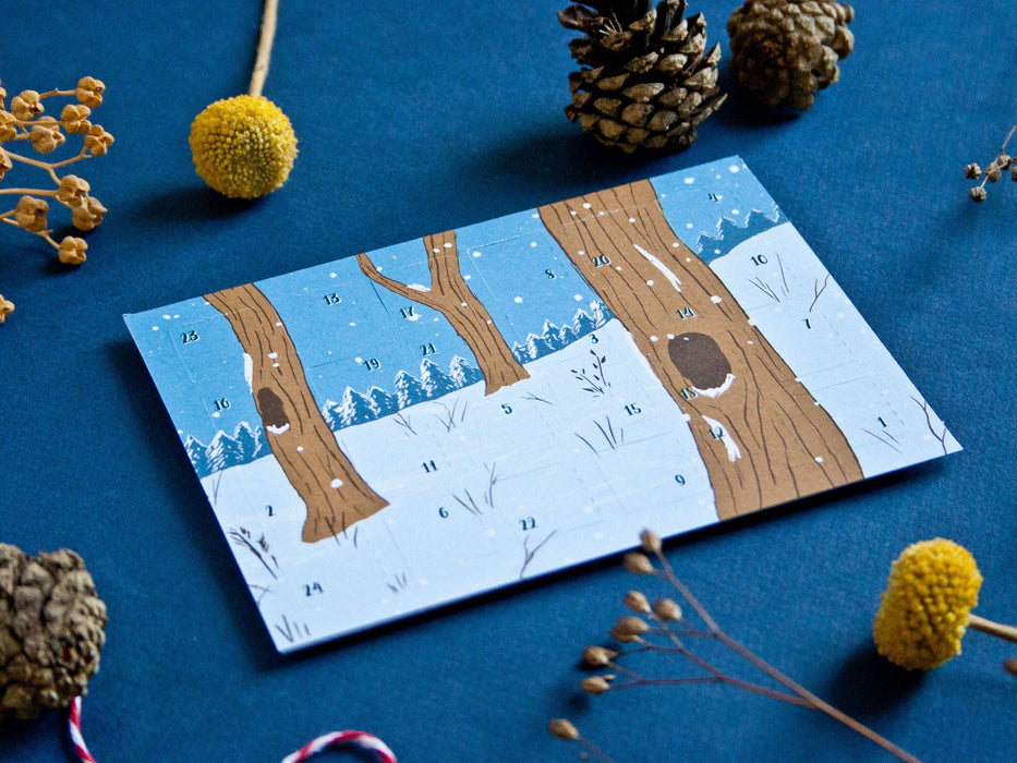 Adventskalender Postkarte Winterwald
