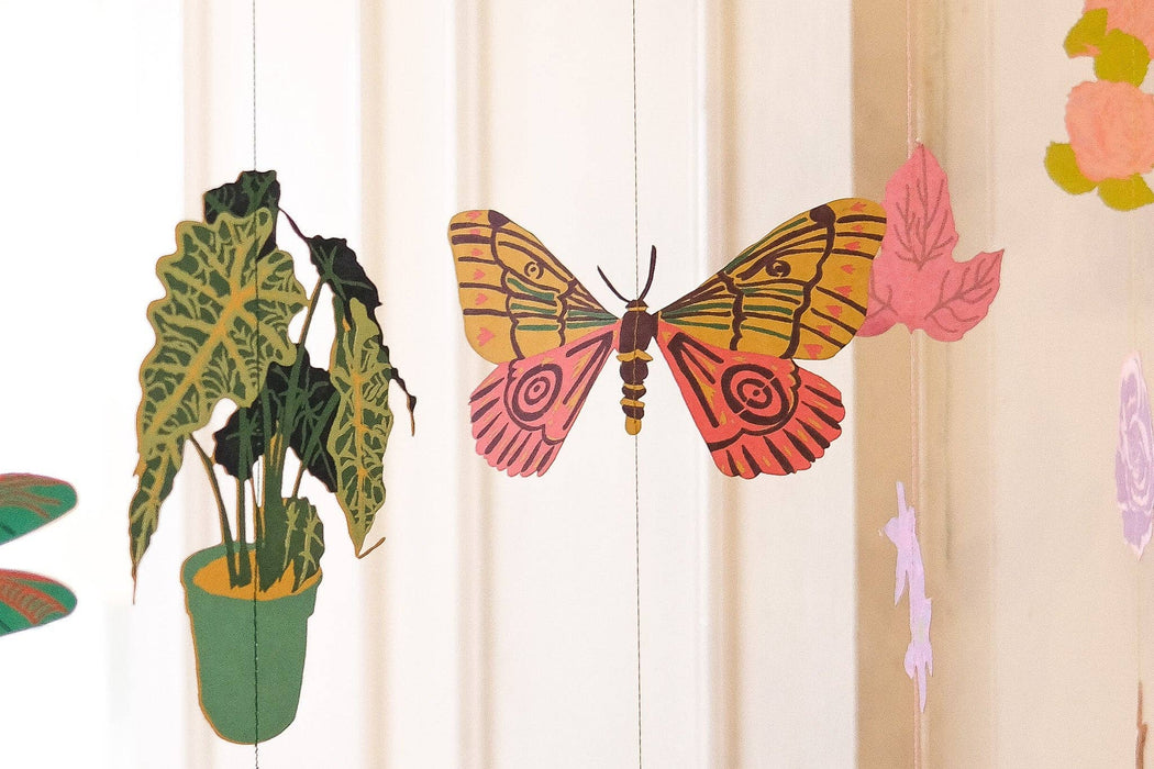 Schmetterling (Vertikal) - Genähte Wandbehang