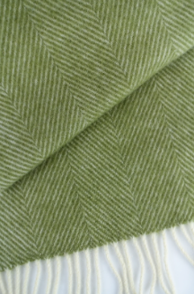 Wolldecke / Kuscheldecke herringbone moss