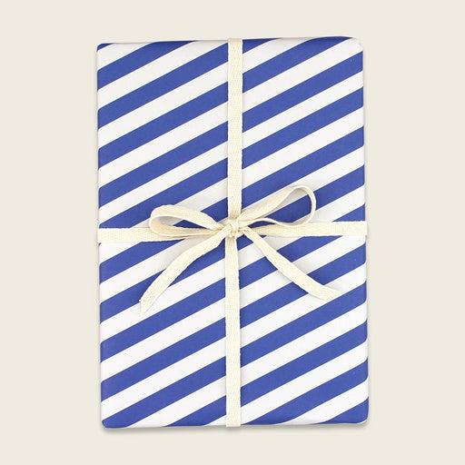 Ava & Yves Geschenkpapier gestreift - Blau
