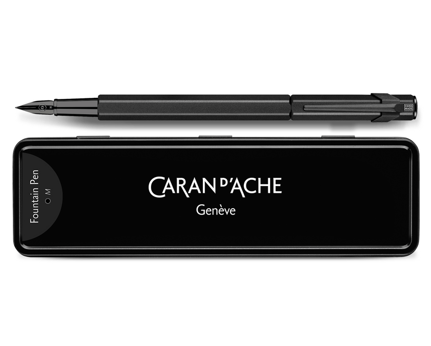 Caran d'Ache Füllfederhalter 849 BLACK CODE