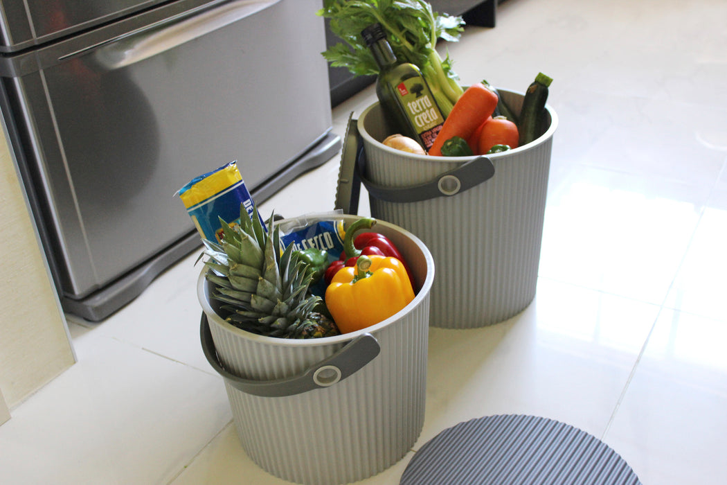 Hachiman - Omnioutil Eimer L - 10 l - Hellgrau/grauer Deckel