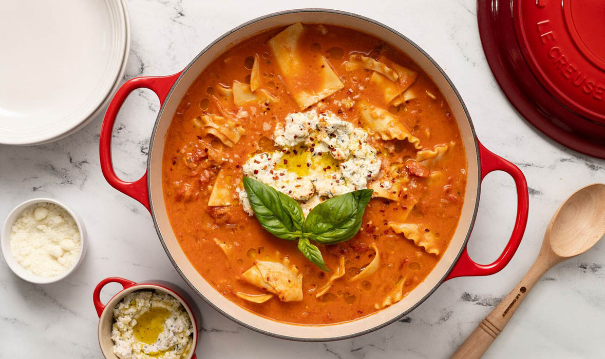 Le Creuset Bräter Signatur Rund - Kirschrot - 22 cm