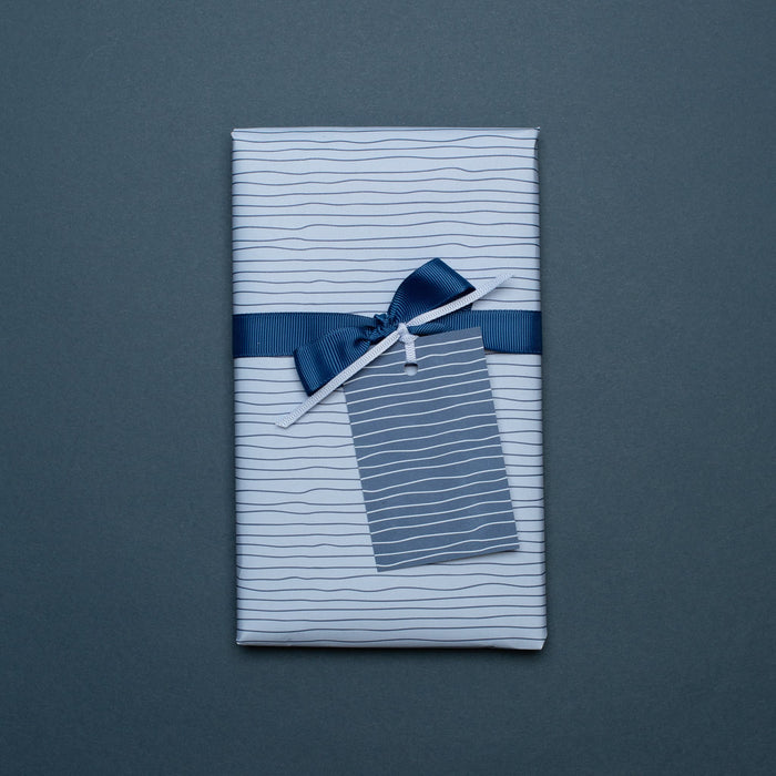 My Pretty Circus Geschenkpapier - Wasser Blau/Weiß