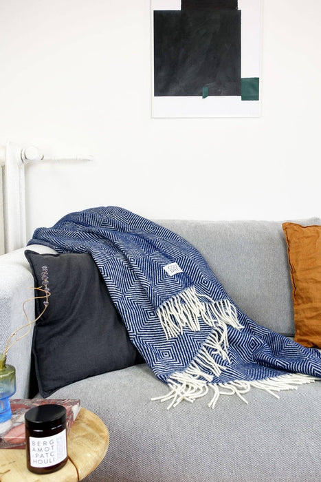 Wolldecke / Kuscheldecke diamond bluestone