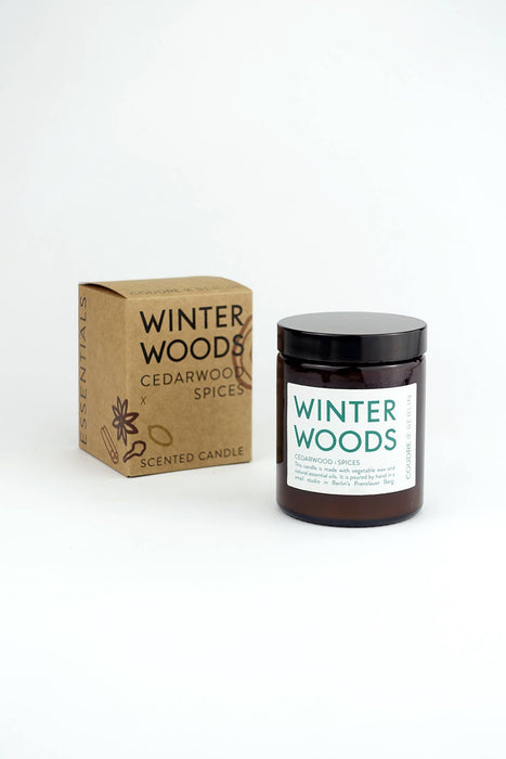 WINTER WOODS / ESSENTIALS Duftkerze